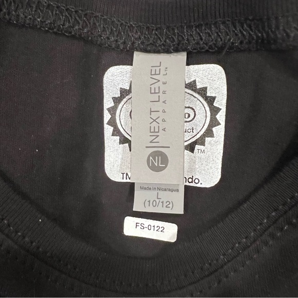 Girls Super Mario black T-shirt L - Picture 2 of 4